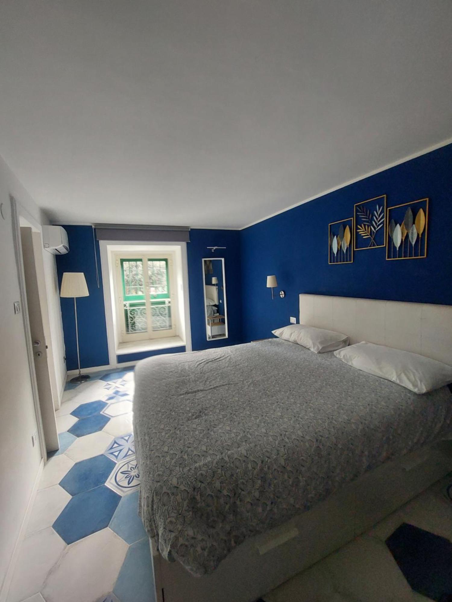 Be Blu Apartment